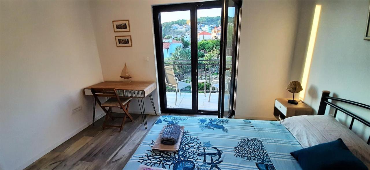 Apartments Figos Trogir Exterior foto
