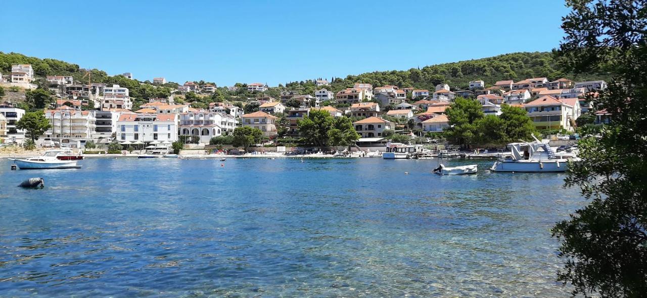 Apartments Figos Trogir Exterior foto